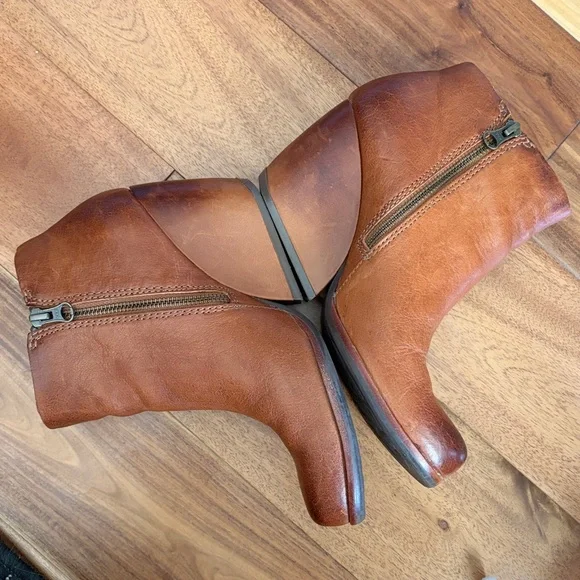 Kork-Ease Natalya wedge heel bootie - Picture 3 of 8